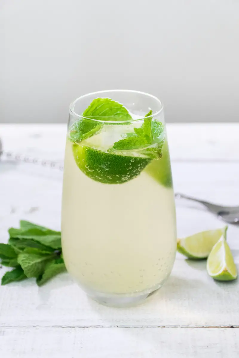 Tequila Lime Spritzers